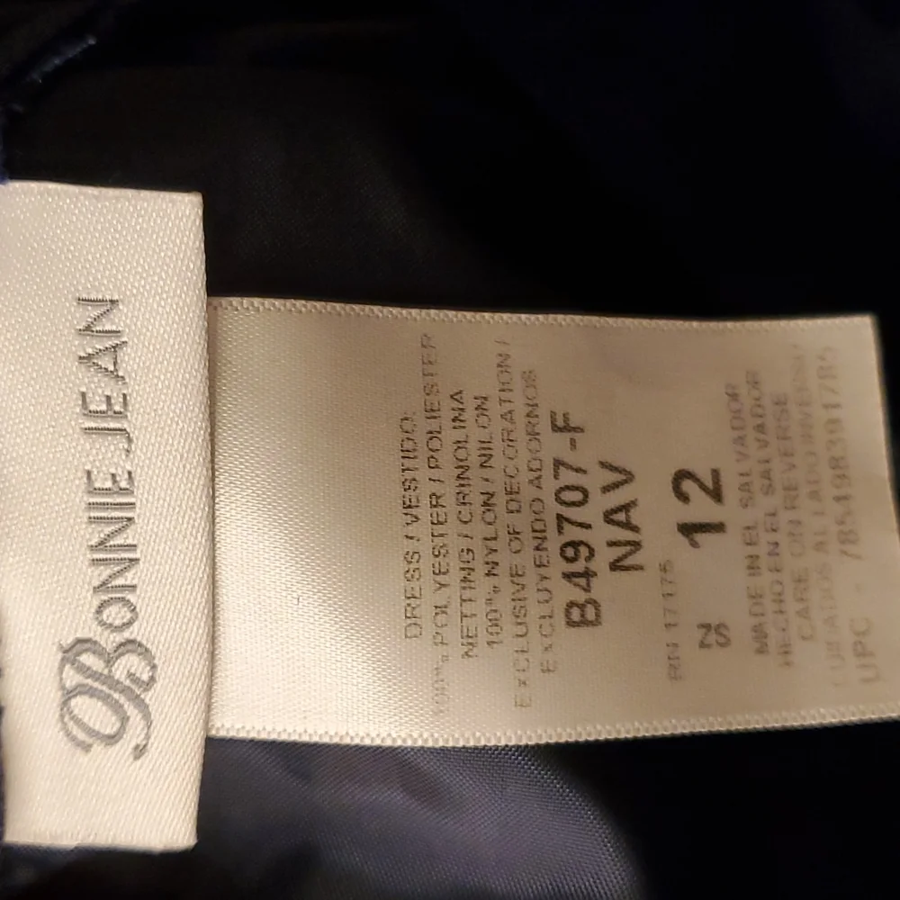 EUC Bonnie Jean Girl's Navy Bubble Holiday Dress with Beautiful Detail 12 - Picture 4 of 4